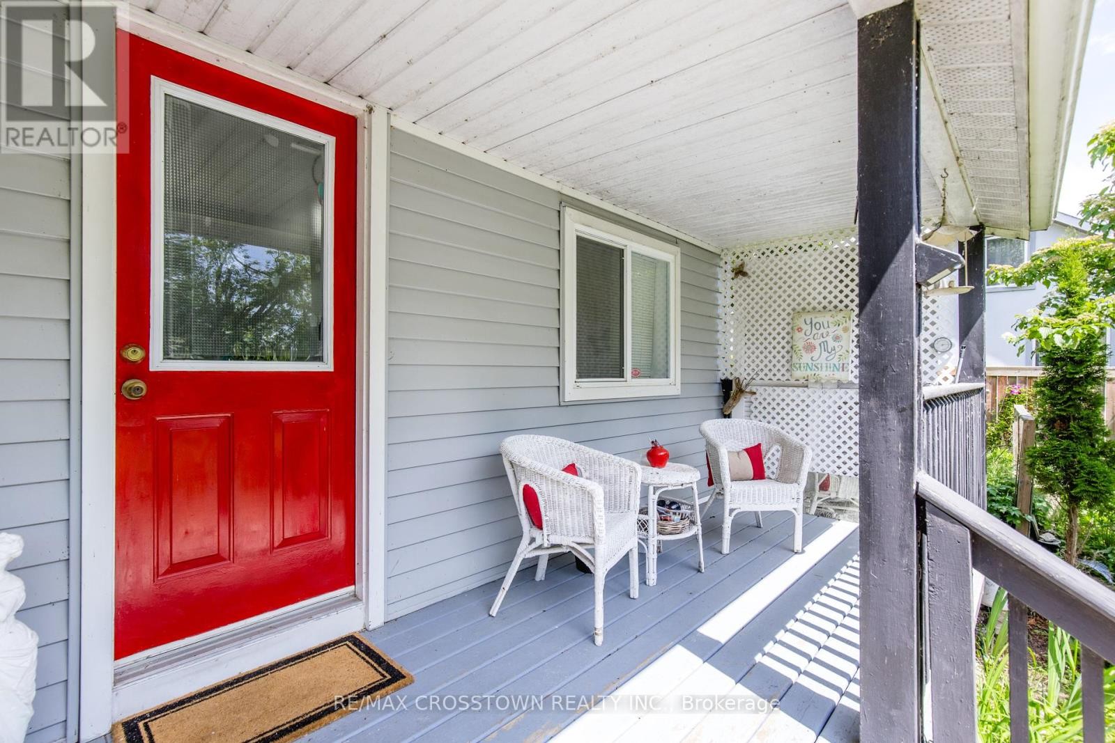 












24890 THORAH PARK BOULEVARD

,
Brock,




Ontario
L0K1A0

