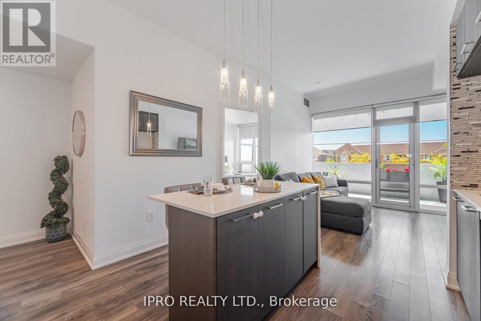 












UNIT #327 - 4800 HIGHWAY #7 ROAD

,
Vaughan (East Woodbridge),




Ontario
L4L1H8

