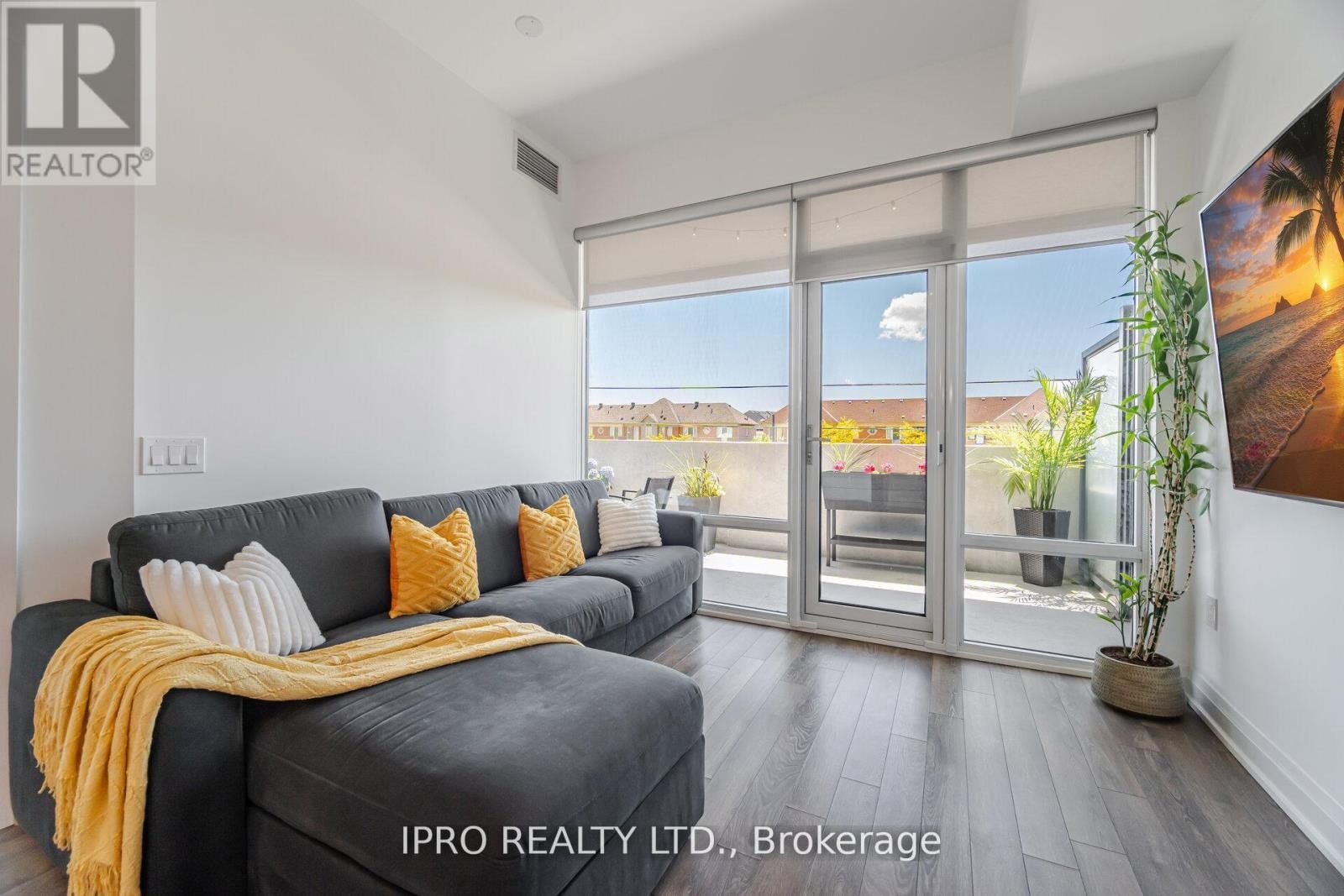 












UNIT #327 - 4800 HIGHWAY #7 ROAD

,
Vaughan (East Woodbridge),




Ontario
L4L1H8


