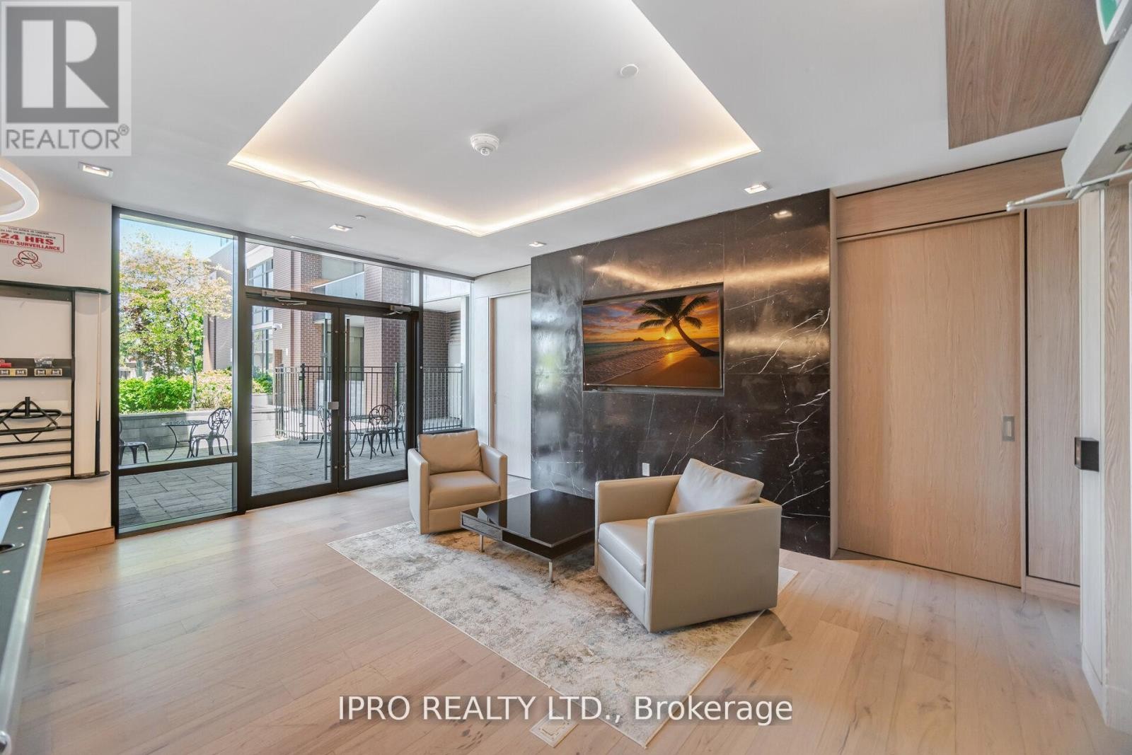 












UNIT #327 - 4800 HIGHWAY #7 ROAD

,
Vaughan (East Woodbridge),




Ontario
L4L1H8

