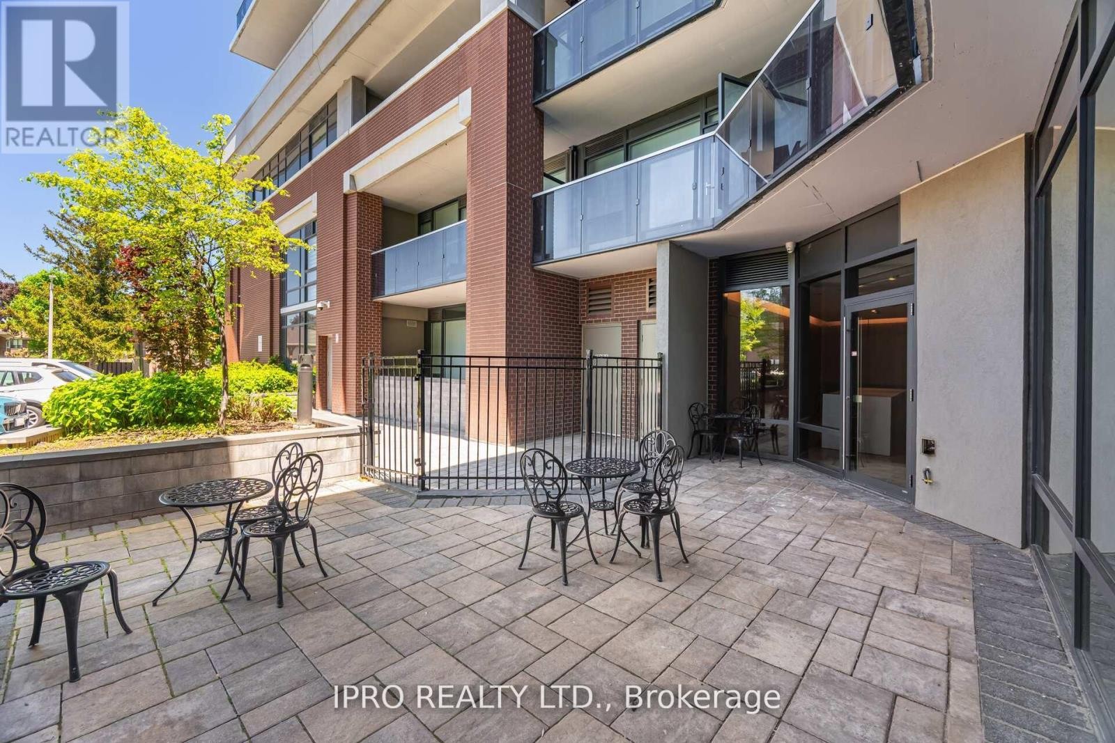












UNIT #327 - 4800 HIGHWAY #7 ROAD

,
Vaughan (East Woodbridge),




Ontario
L4L1H8

