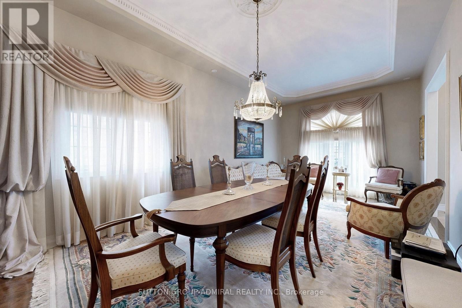 












25 LITTLE NATALIE COURT

,
Vaughan (Patterson),




Ontario
L6A0J2

