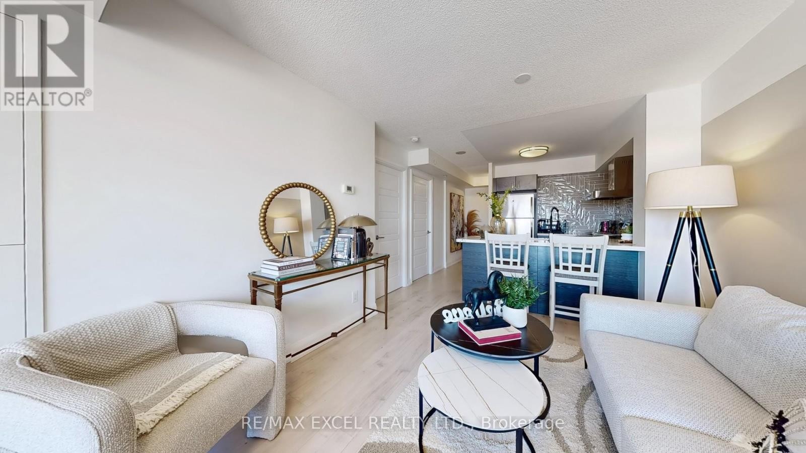 












1210 - 1 UPTOWN DRIVE

,
Markham (Unionville),




Ontario
L3R5C1

