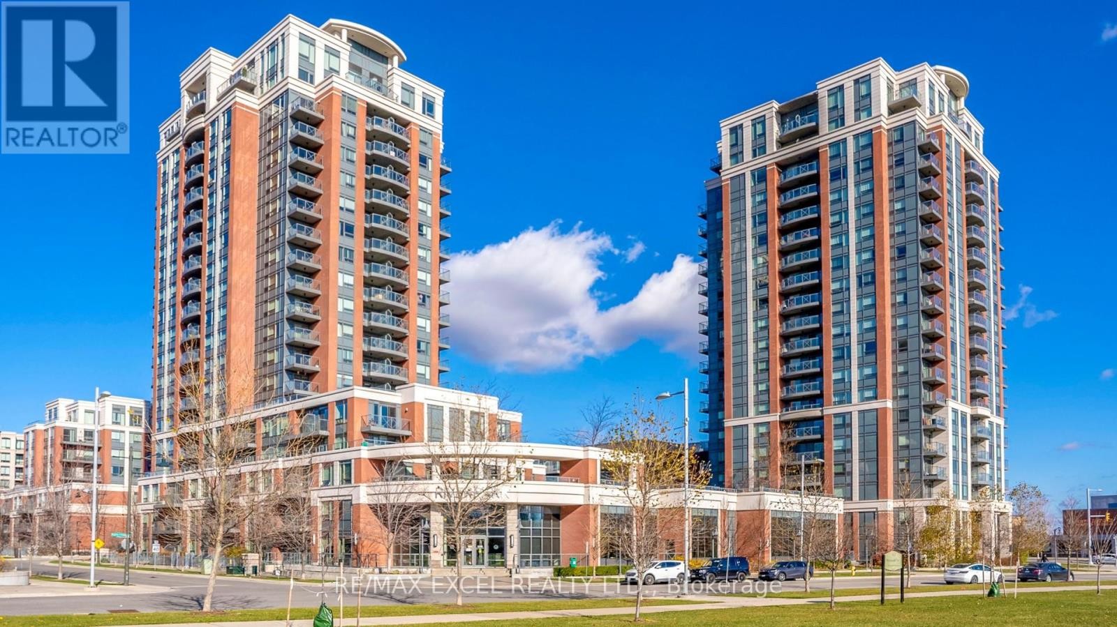 












1210 - 1 UPTOWN DRIVE

,
Markham (Unionville),




Ontario
L3R5C1

