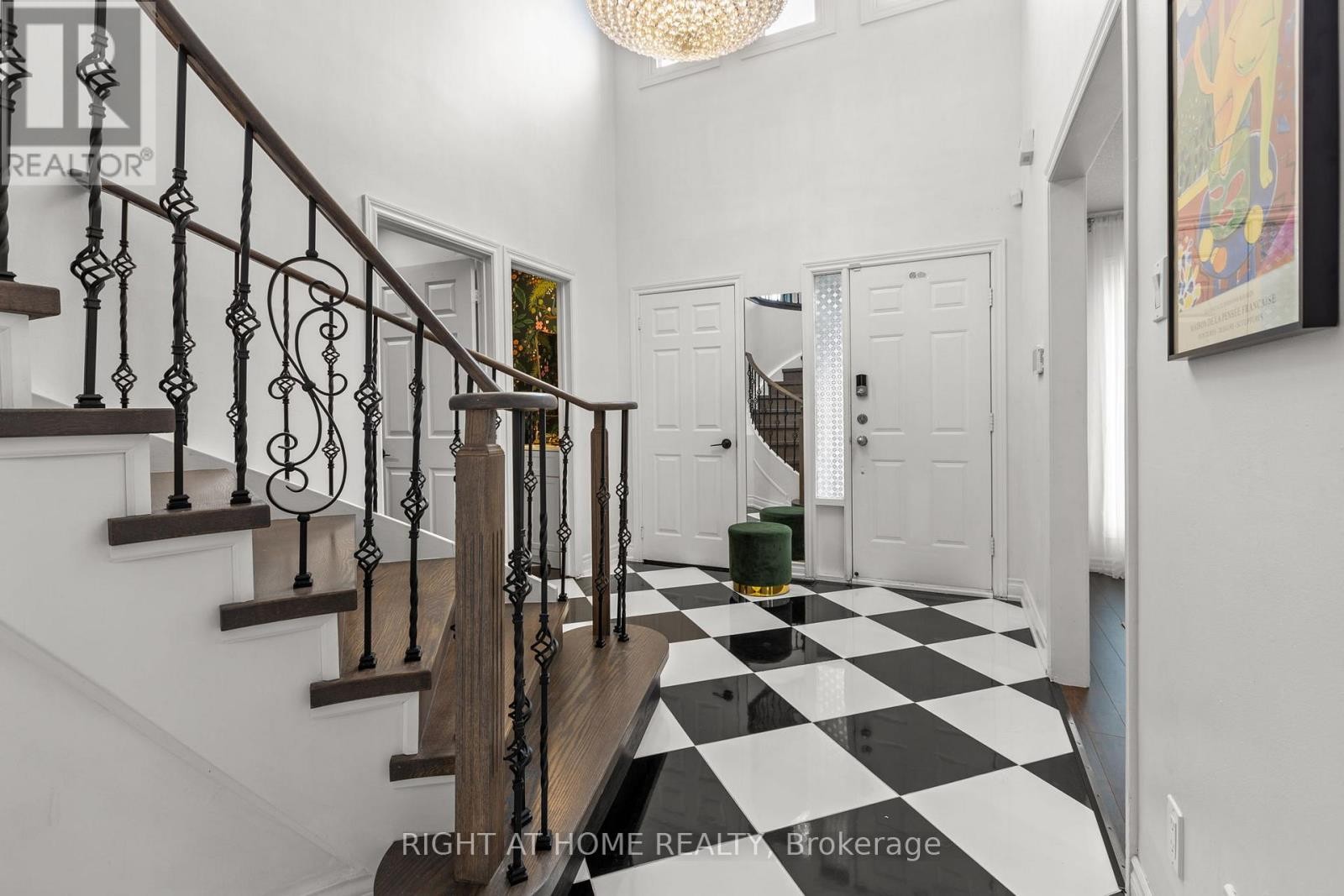 












4 DEENA PLACE

,
Markham (Middlefield),




Ontario
L3S3C6

