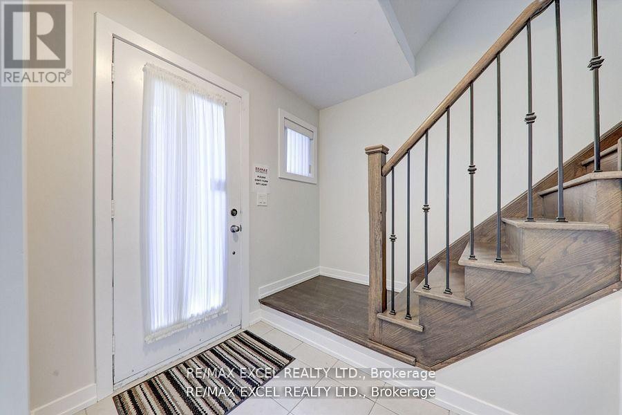 












1011 - 55 LINDCREST MANOR

,
Markham (Cornell),




Ontario
L6B1N3

