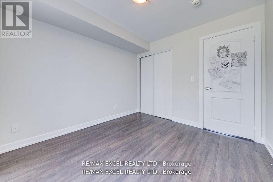 












1011 - 55 LINDCREST MANOR

,
Markham (Cornell),




Ontario
L6B1N3

