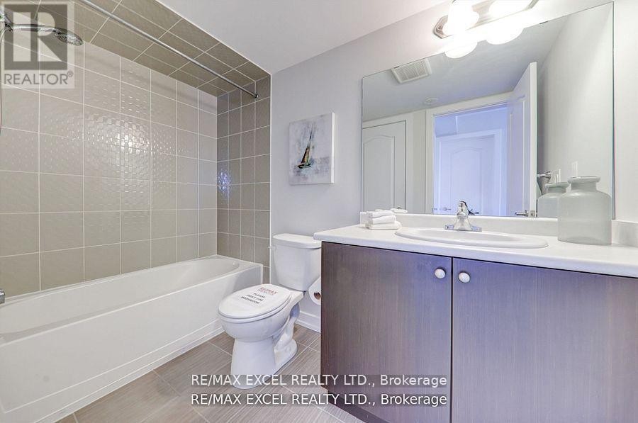 












1011 - 55 LINDCREST MANOR

,
Markham (Cornell),




Ontario
L6B1N3

