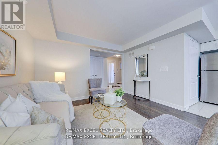 












1011 - 55 LINDCREST MANOR

,
Markham (Cornell),




Ontario
L6B1N3


