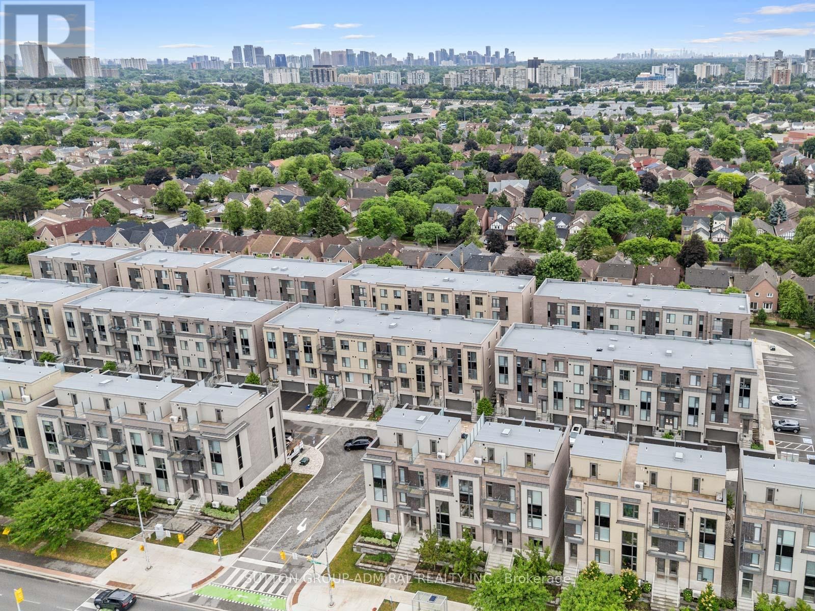 












893 CLARK AVENUE W

,
Vaughan (Brownridge),




Ontario
L4J0K6

