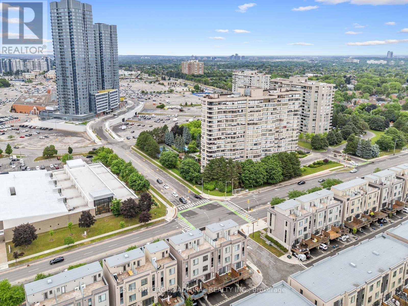 












893 CLARK AVENUE W

,
Vaughan (Brownridge),




Ontario
L4J0K6

