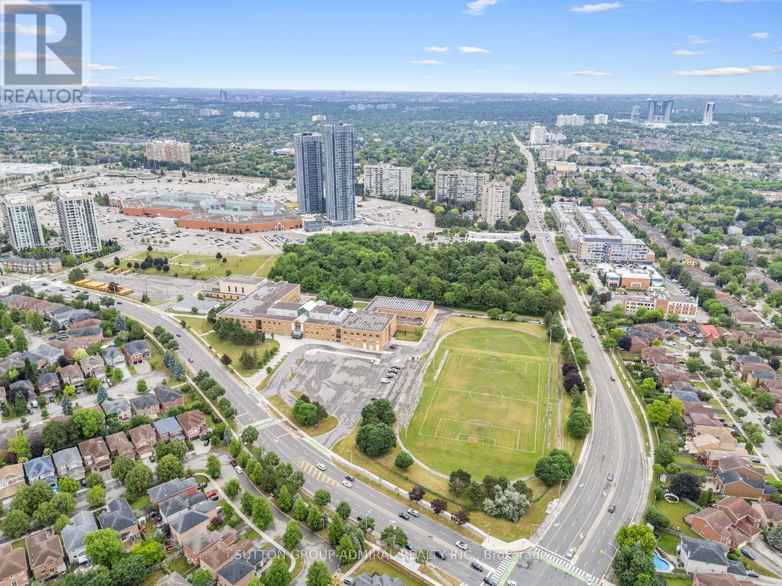 












893 CLARK AVENUE W

,
Vaughan (Brownridge),




Ontario
L4J0K6

