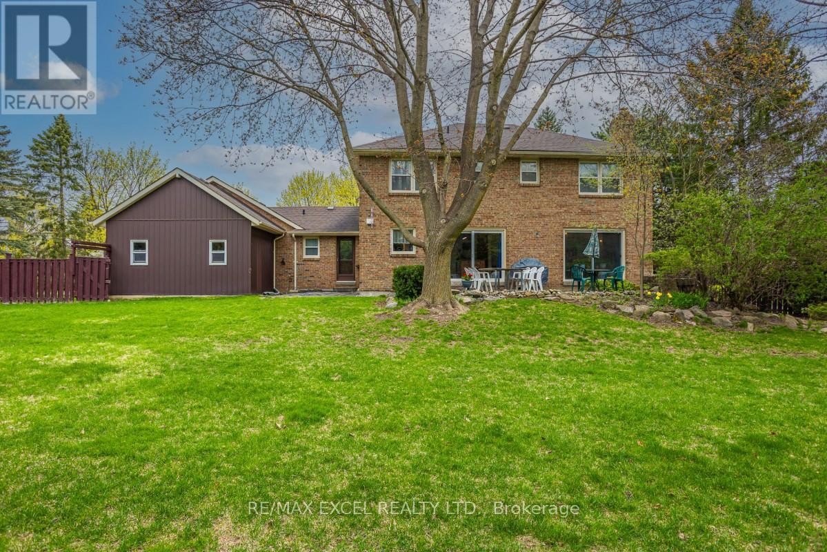 












8 BOYD COURT

,
Markham (Victoria Square),




Ontario
L6C1A6

