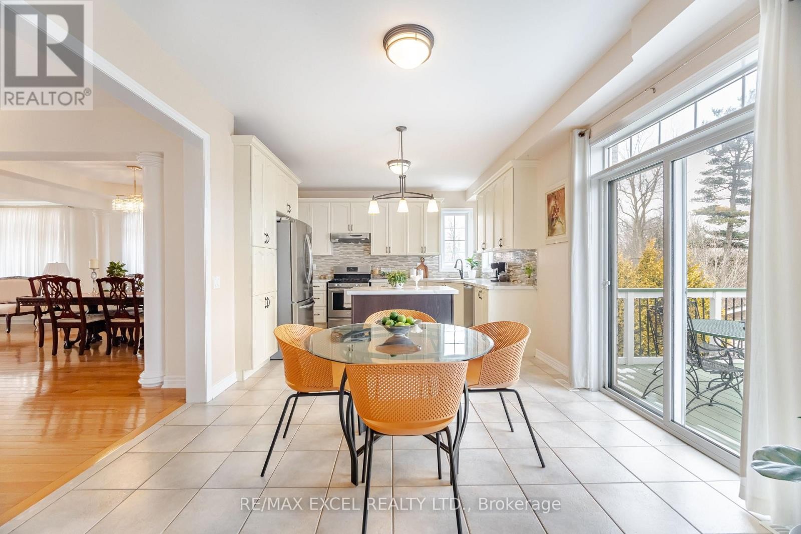 












29 BRASS DRIVE N

,
Richmond Hill (Jefferson),




Ontario
L4E4T3

