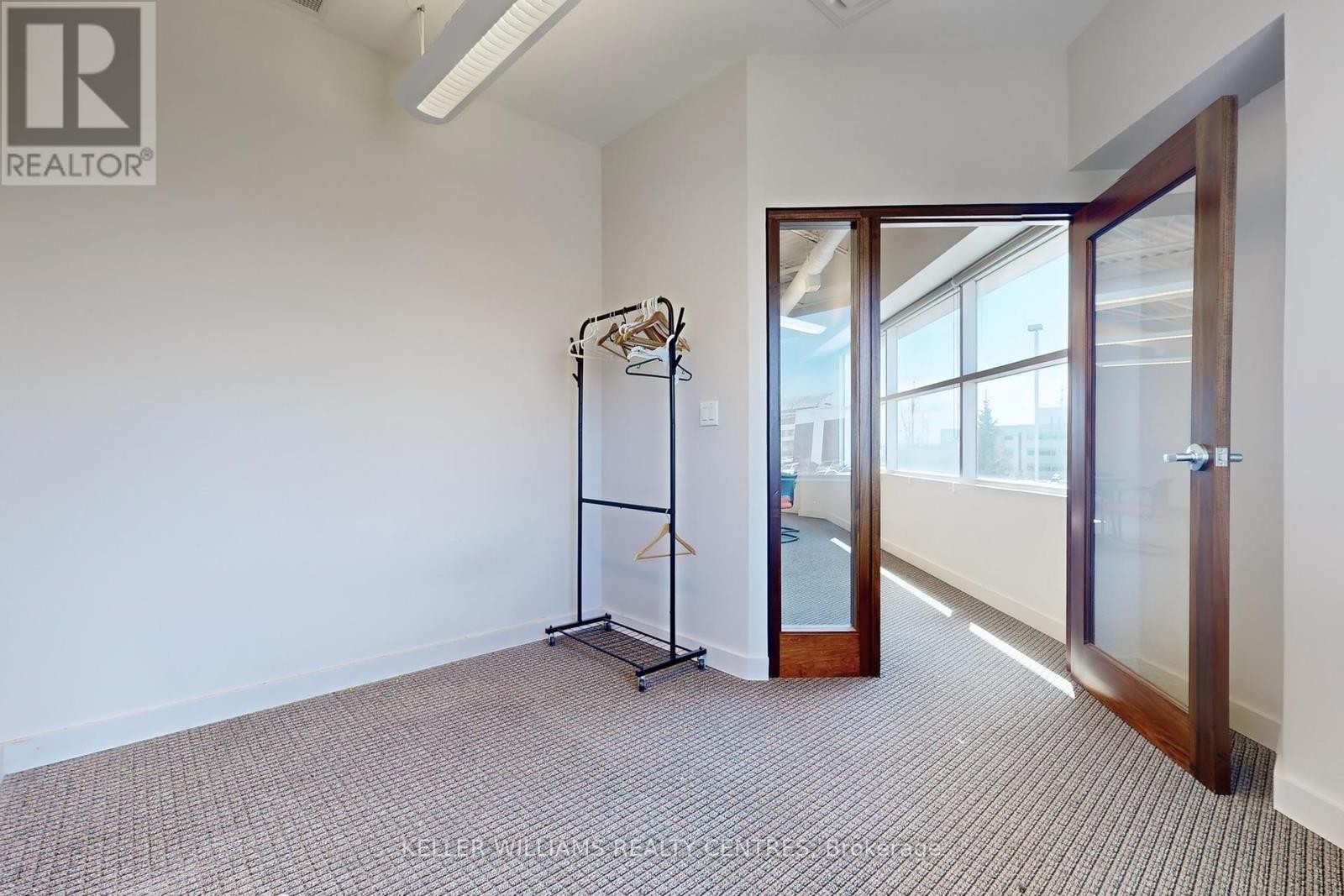 












7 - 125 DON HILLOCK DRIVE

,
Aurora (Bayview Southeast),




Ontario
L4G0H8

