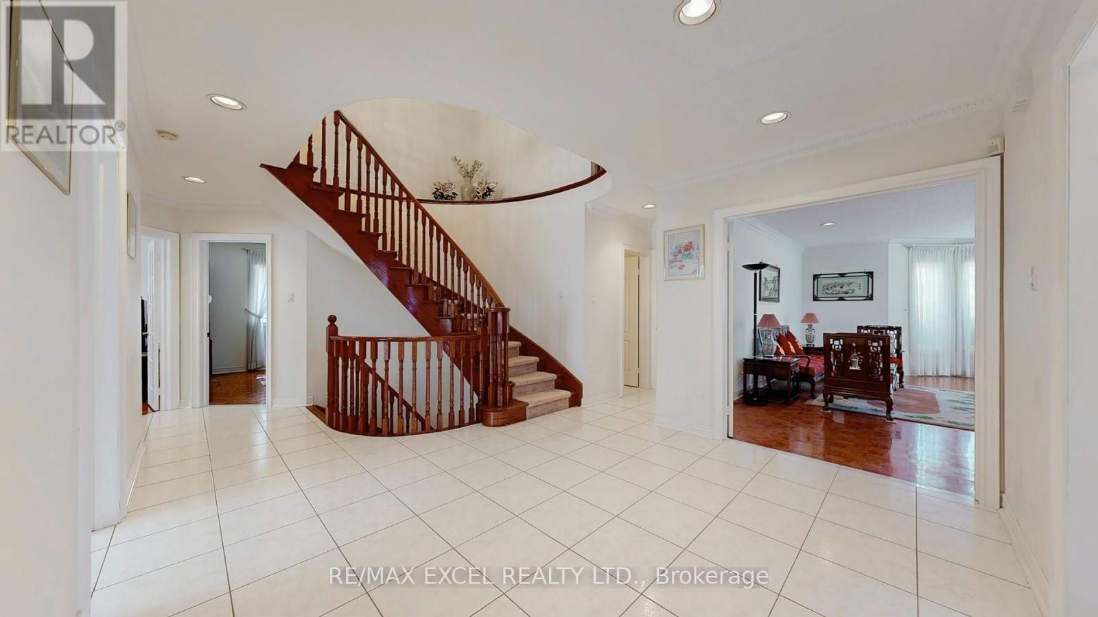 












35 TOWNSON ROAD

,
Markham (Cachet),




Ontario
L6C1T5

