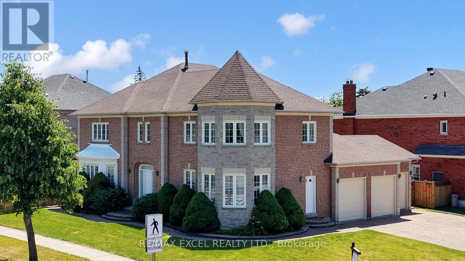 












35 TOWNSON ROAD

,
Markham (Cachet),




Ontario
L6C1T5

