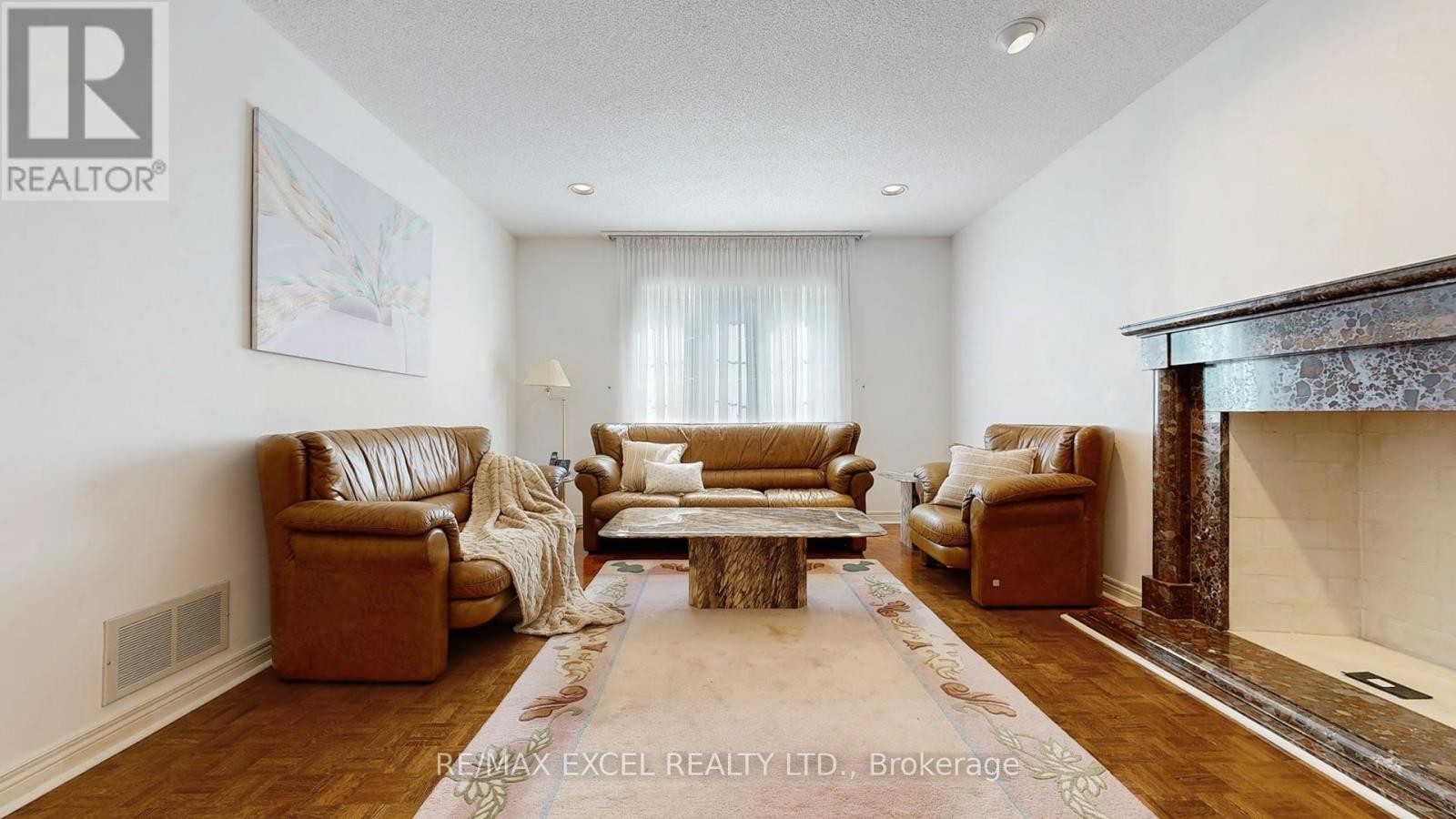 












35 TOWNSON ROAD

,
Markham (Cachet),




Ontario
L6C1T5

