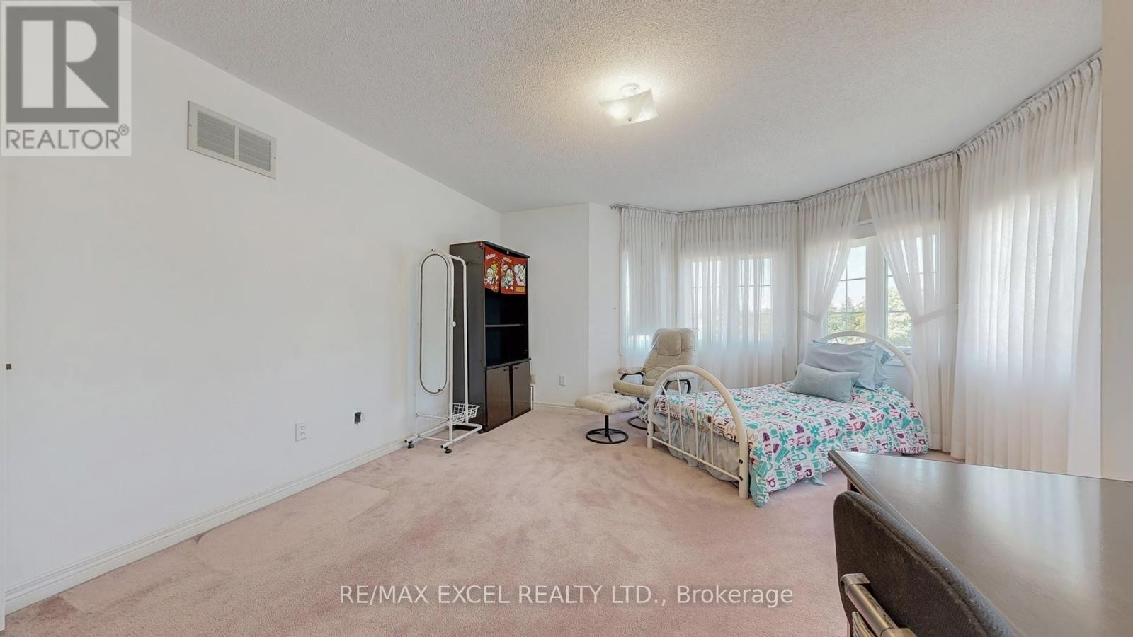 












35 TOWNSON ROAD

,
Markham (Cachet),




Ontario
L6C1T5

