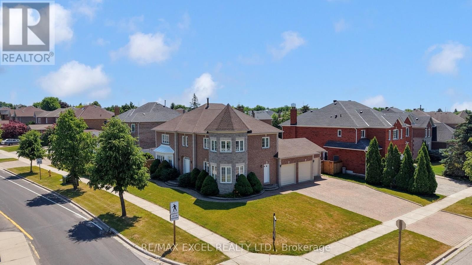 












35 TOWNSON ROAD

,
Markham (Cachet),




Ontario
L6C1T5

