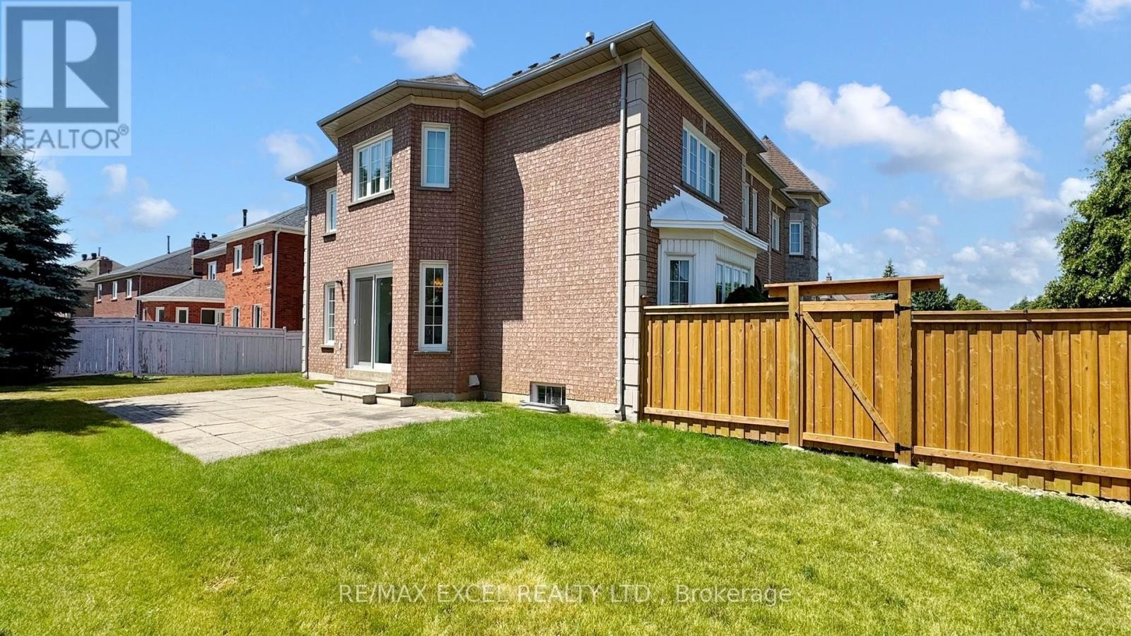 












35 TOWNSON ROAD

,
Markham (Cachet),




Ontario
L6C1T5

