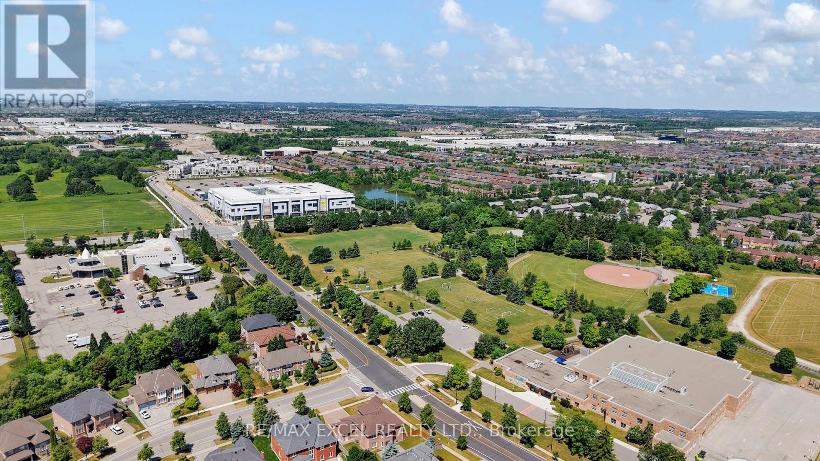 












35 TOWNSON ROAD

,
Markham (Cachet),




Ontario
L6C1T5

