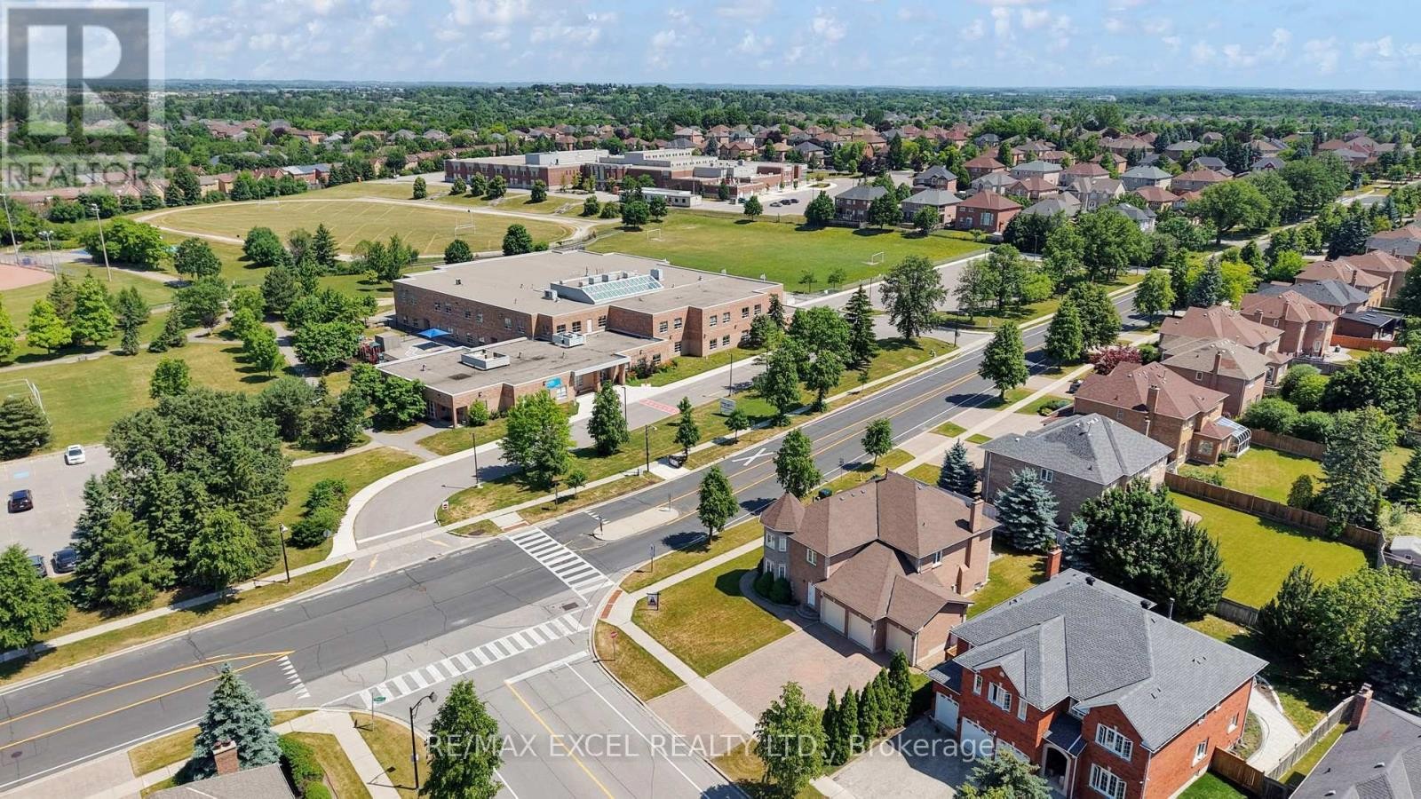 












35 TOWNSON ROAD

,
Markham (Cachet),




Ontario
L6C1T5

