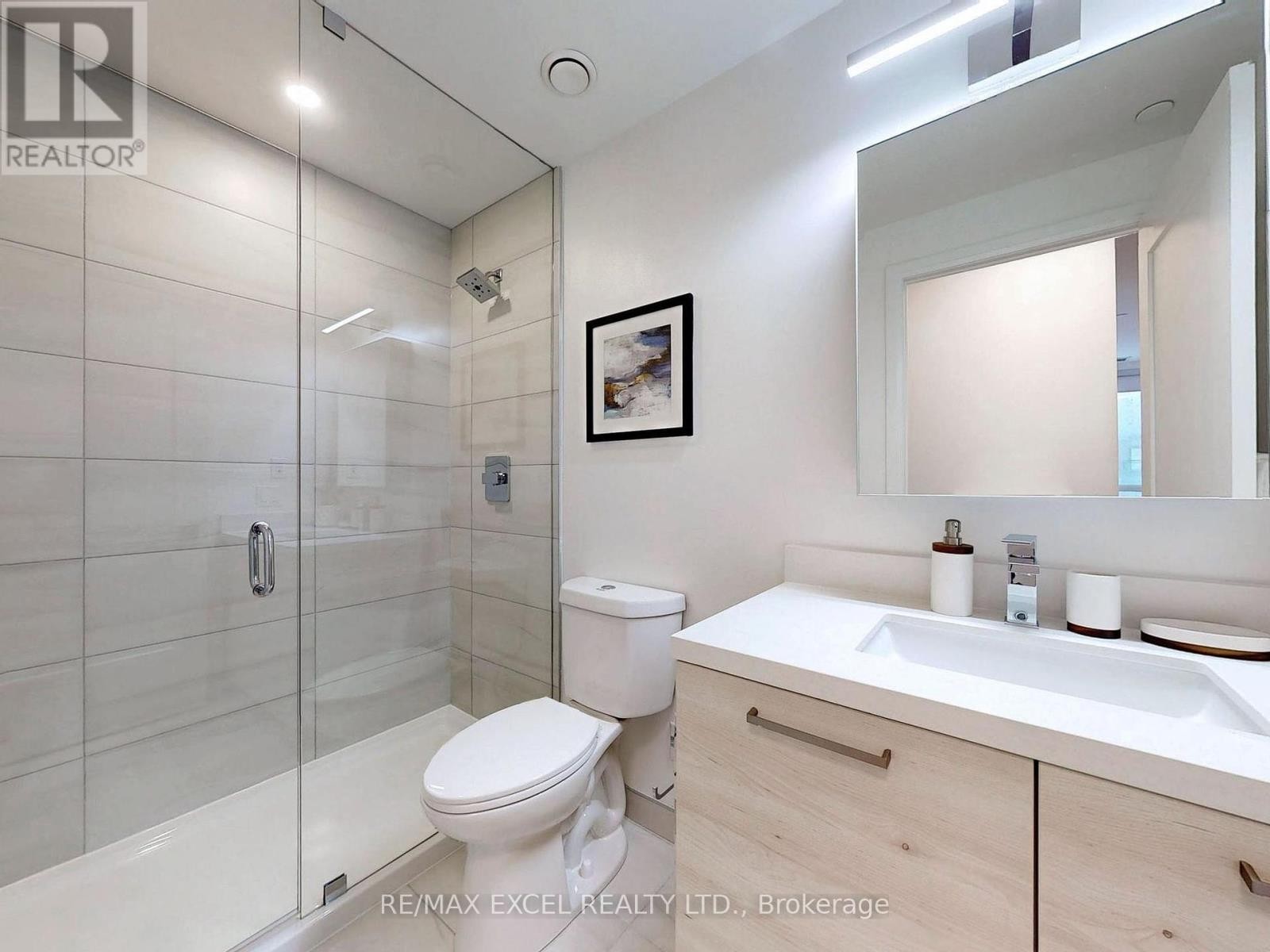 












103 - 12 GANDHI LANE

,
Markham (Commerce Valley),




Ontario
L3T0G8


