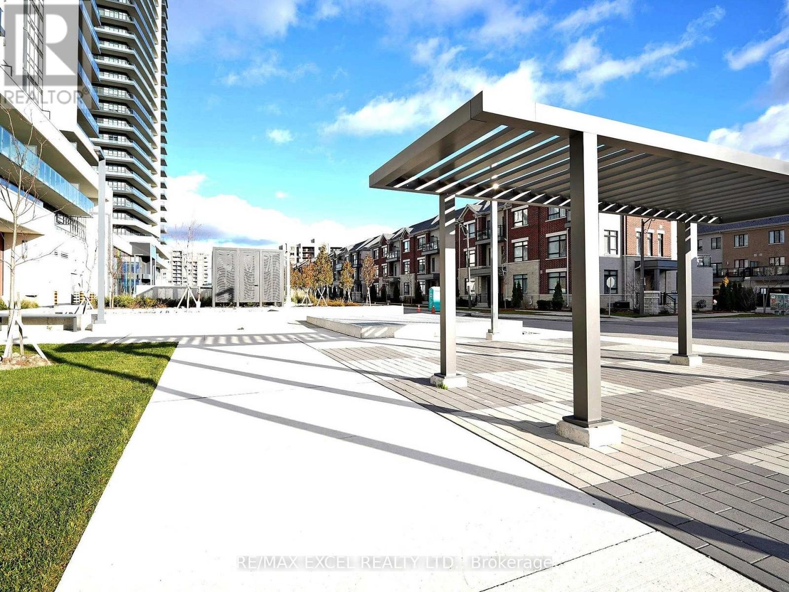 












103 - 12 GANDHI LANE

,
Markham (Commerce Valley),




Ontario
L3T0G8


