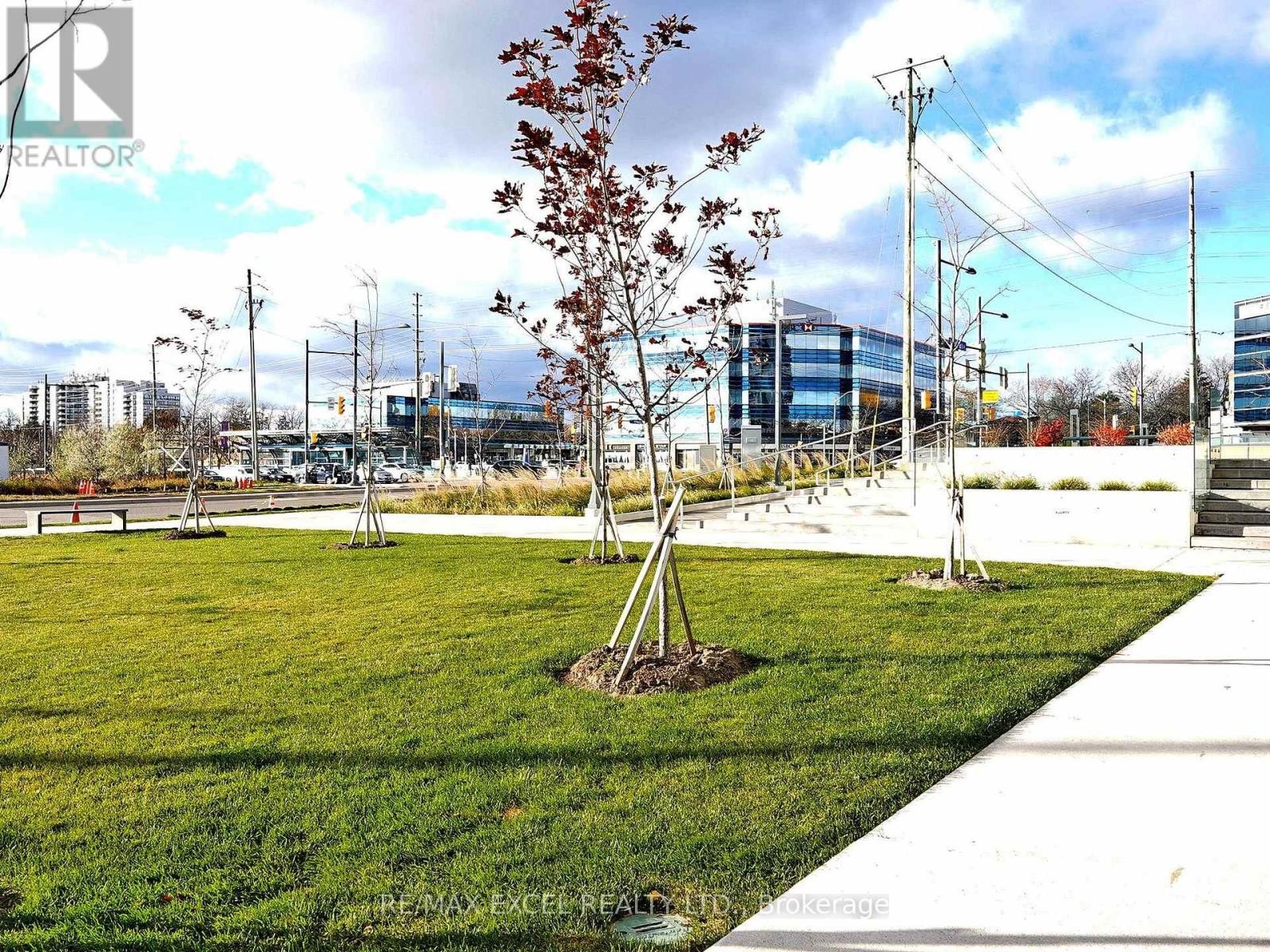 












103 - 12 GANDHI LANE

,
Markham (Commerce Valley),




Ontario
L3T0G8

