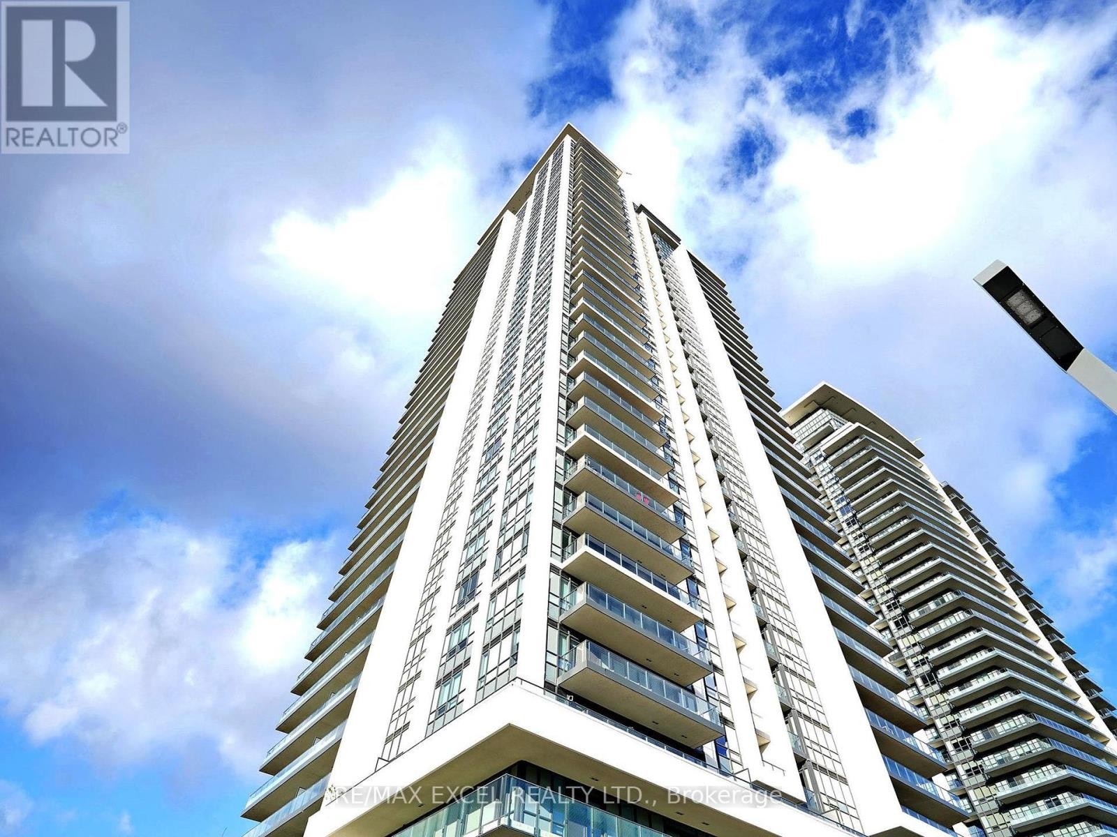 












103 - 12 GANDHI LANE

,
Markham (Commerce Valley),




Ontario
L3T0G8


