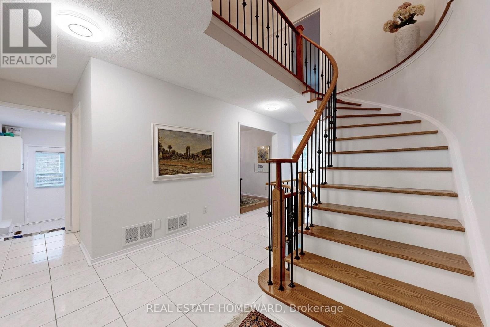 












20 ANVIL COURT

,
Richmond Hill (Westbrook),




Ontario
L4C9G7

