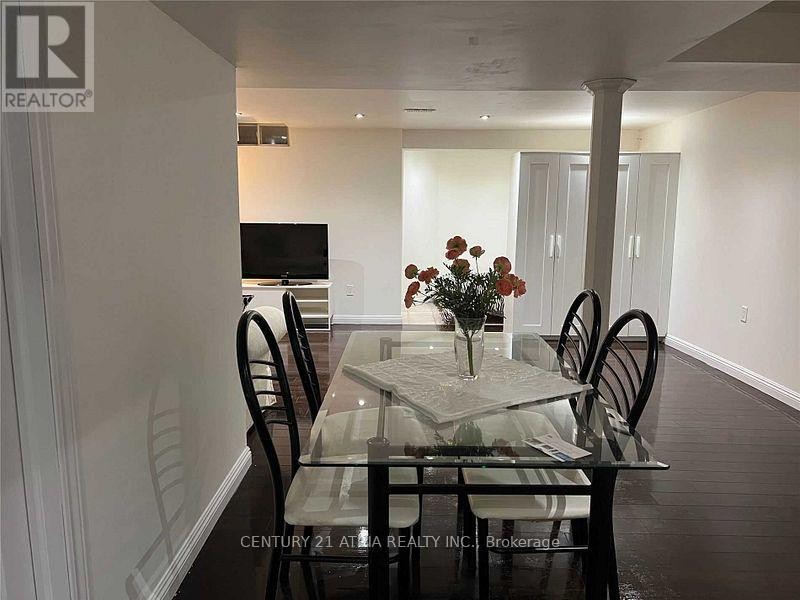 












51 KALMAR CRESCENT

,
Richmond Hill (Oak Ridges),




Ontario
L4E3Z4

