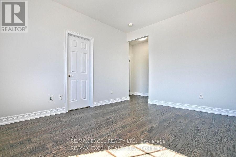 












4 YARL DRIVE

,
Markham (Middlefield),




Ontario
L3S0G3

