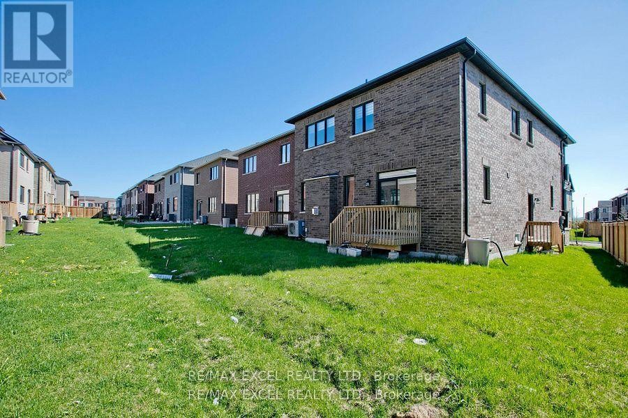 












4 YARL DRIVE

,
Markham (Middlefield),




Ontario
L3S0G3

