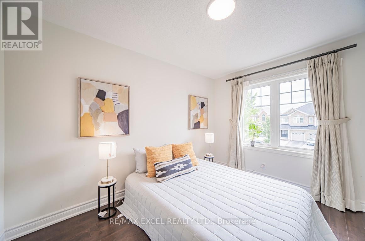 












104 HARVEST HILLS BOULEVARD

,
East Gwillimbury,




Ontario
L9N0B3

