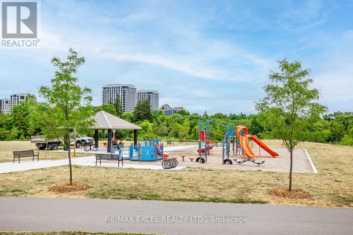 












1101 - 8 ROUGE VALLEY DRIVE W

,
Markham (Unionville),




Ontario
L6G0G8

