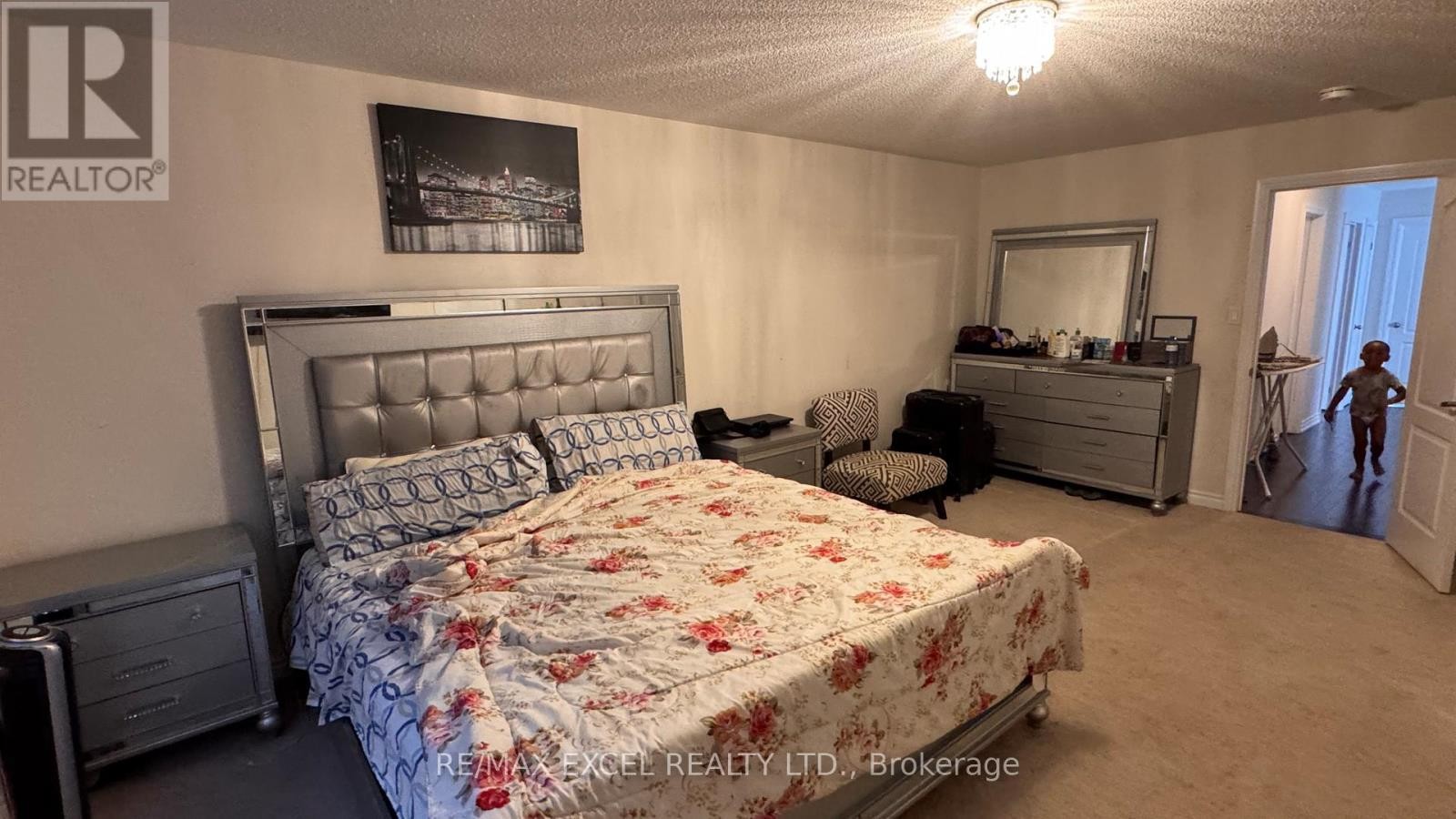 












1150 PEELAR CRESCENT

,
Innisfil (Lefroy),




Ontario
L0L1W0

