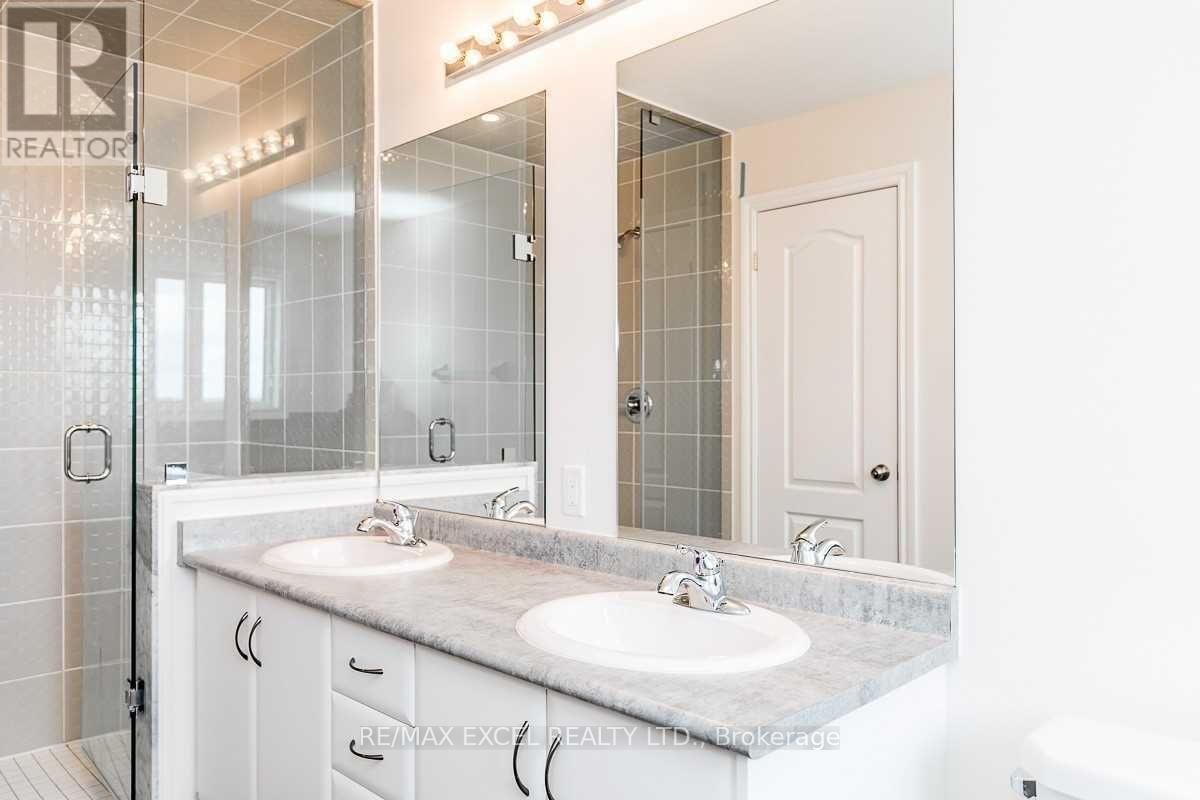 












1150 PEELAR CRESCENT

,
Innisfil (Lefroy),




Ontario
L0L1W0

