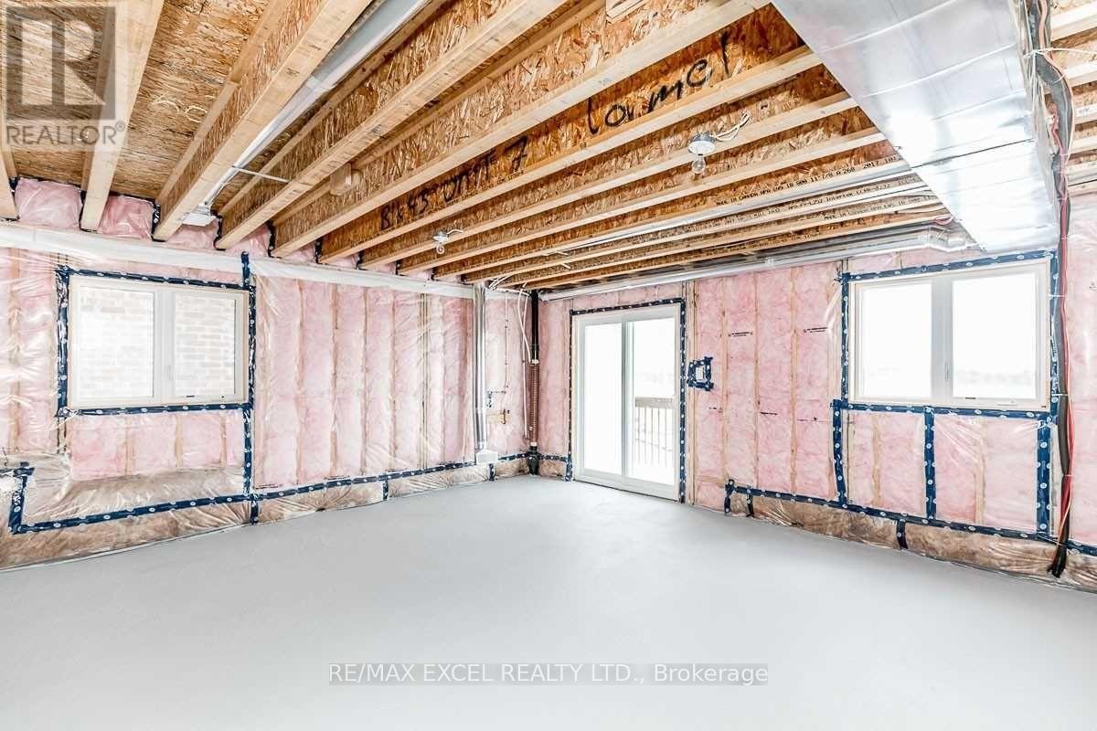 












1150 PEELAR CRESCENT

,
Innisfil (Lefroy),




Ontario
L0L1W0

