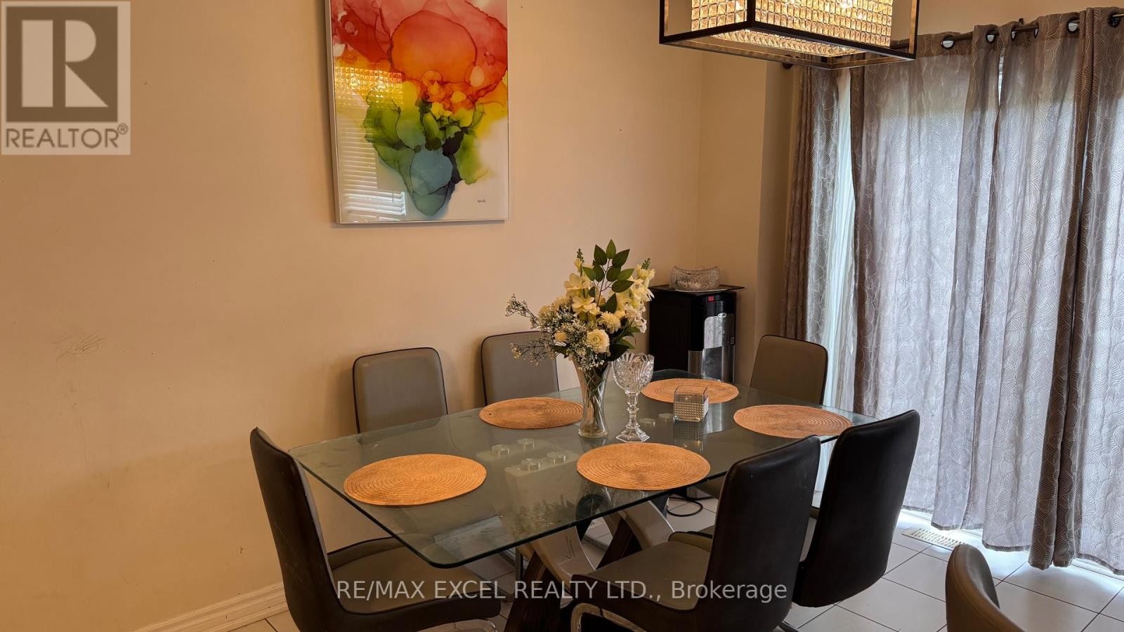 












1150 PEELAR CRESCENT

,
Innisfil (Lefroy),




Ontario
L0L1W0

