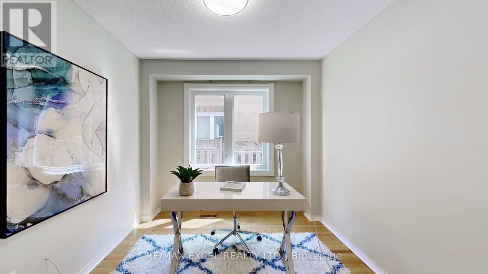 












8 MACKLIN STREET

,
Markham (Middlefield),




Ontario
L3S3Z4

