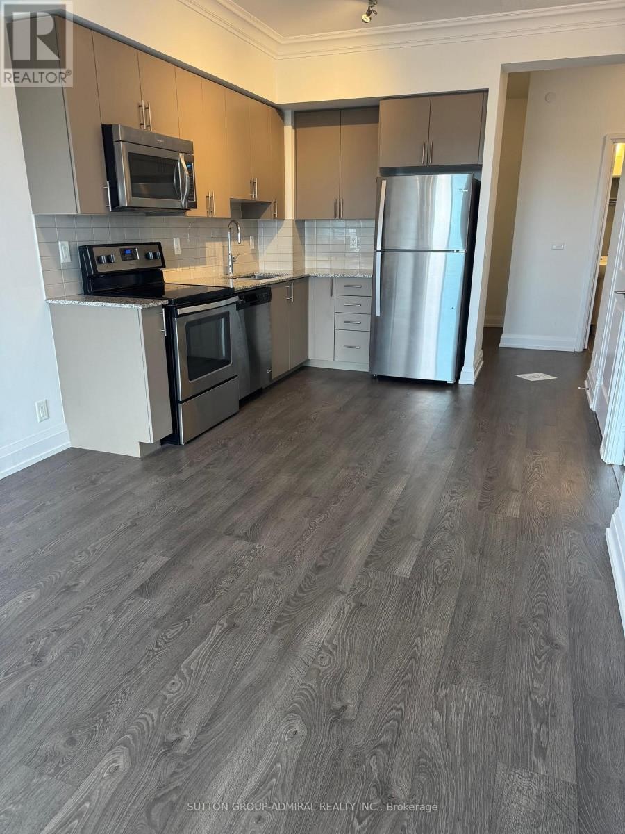 












1002 - 7890 BATHURST STREET

,
Vaughan (Beverley Glen),




Ontario
L4J7Y3

