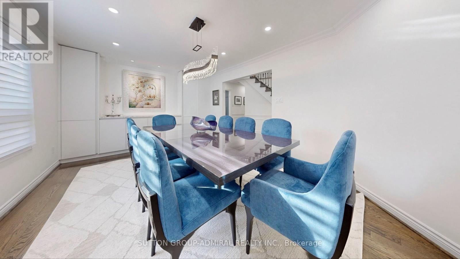 












122 EDMUND SEAGER DRIVE

,
Vaughan (Uplands),




Ontario
L4J4S7

