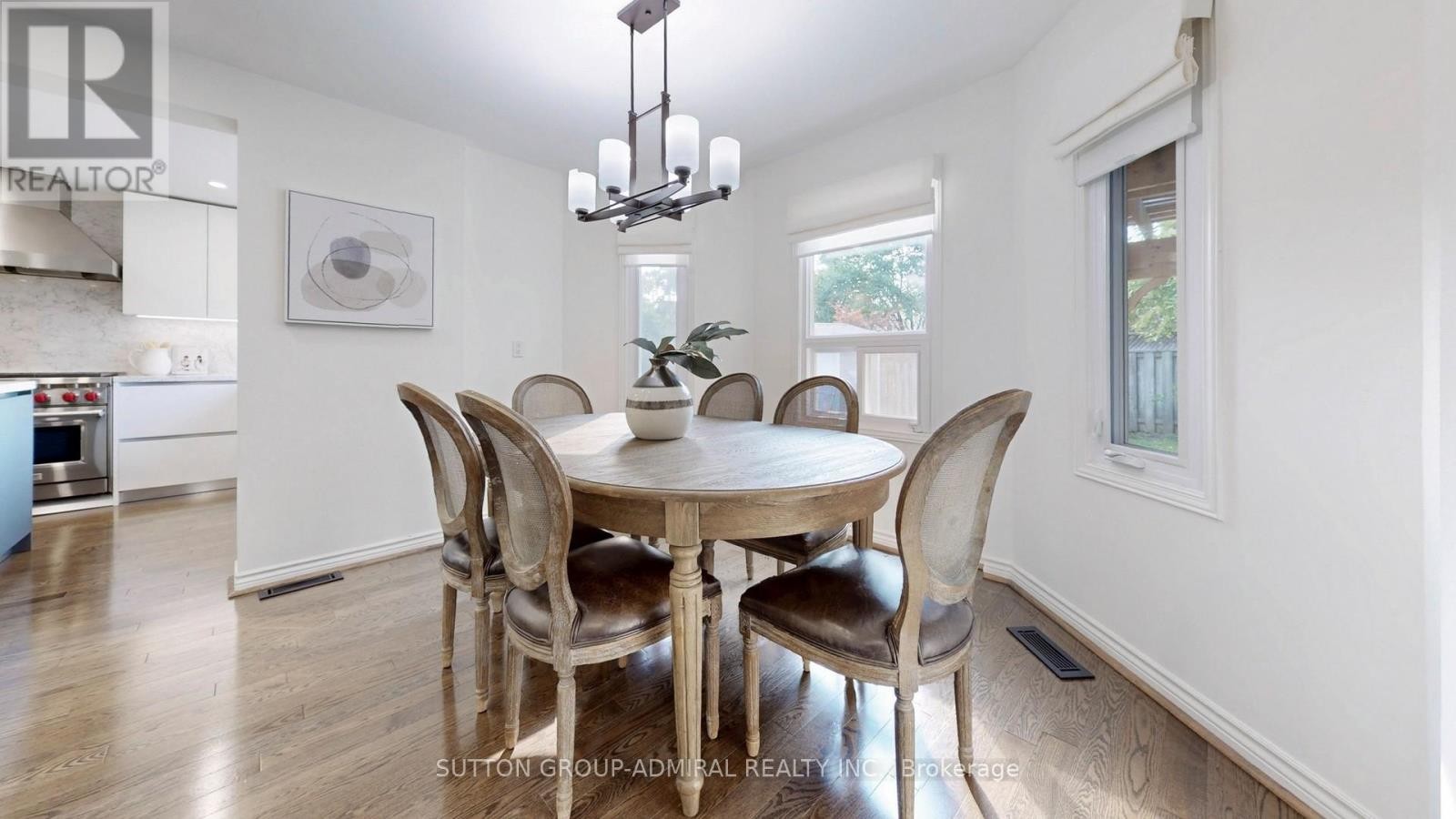 












122 EDMUND SEAGER DRIVE

,
Vaughan (Uplands),




Ontario
L4J4S7

