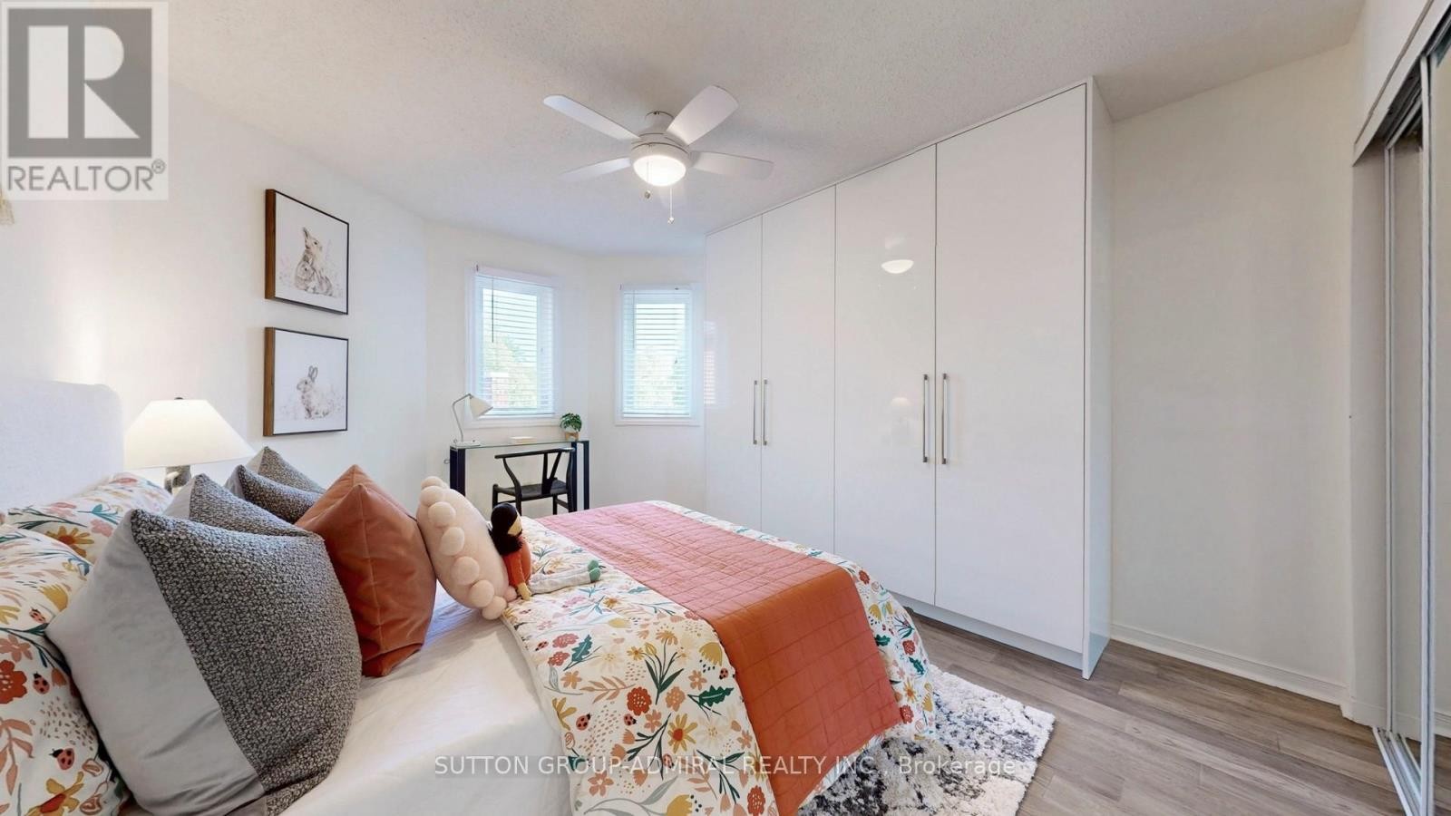 












122 EDMUND SEAGER DRIVE

,
Vaughan (Uplands),




Ontario
L4J4S7

