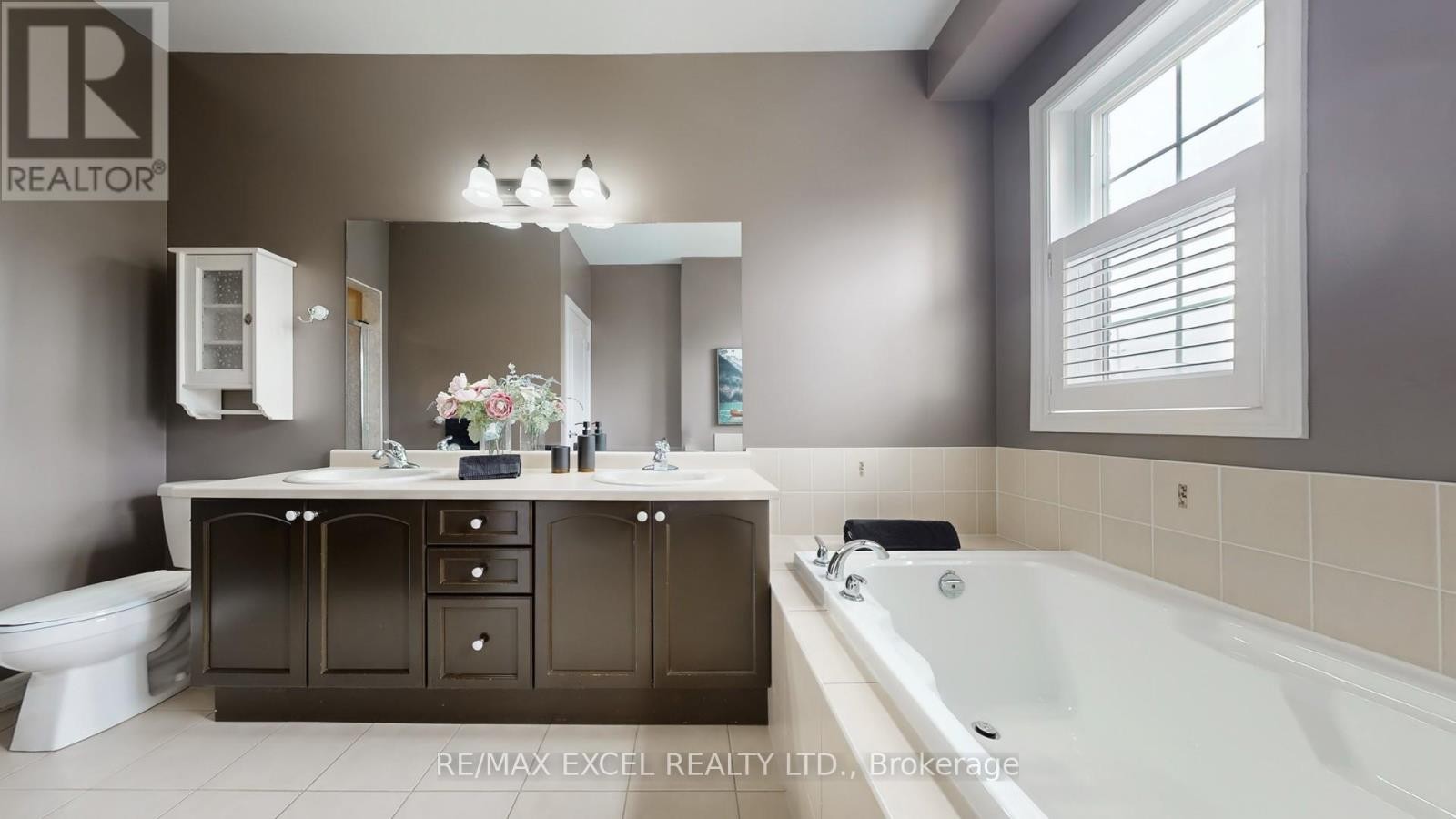 












2867 ELGIN MILLS ROAD E

,
Markham (Victoria Square),




Ontario
L6C0H7

