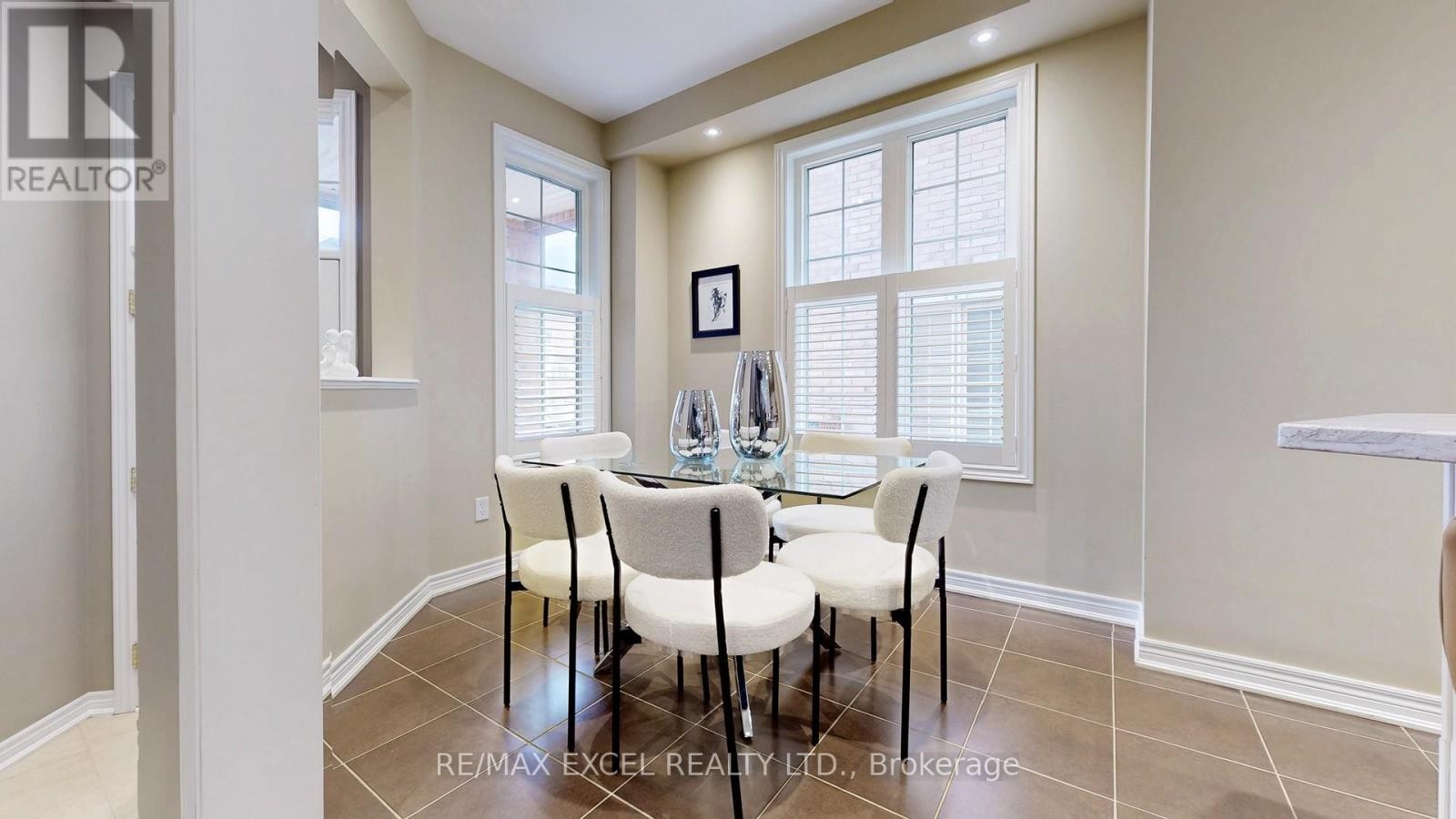 












2867 ELGIN MILLS ROAD E

,
Markham (Victoria Square),




Ontario
L6C0H7

