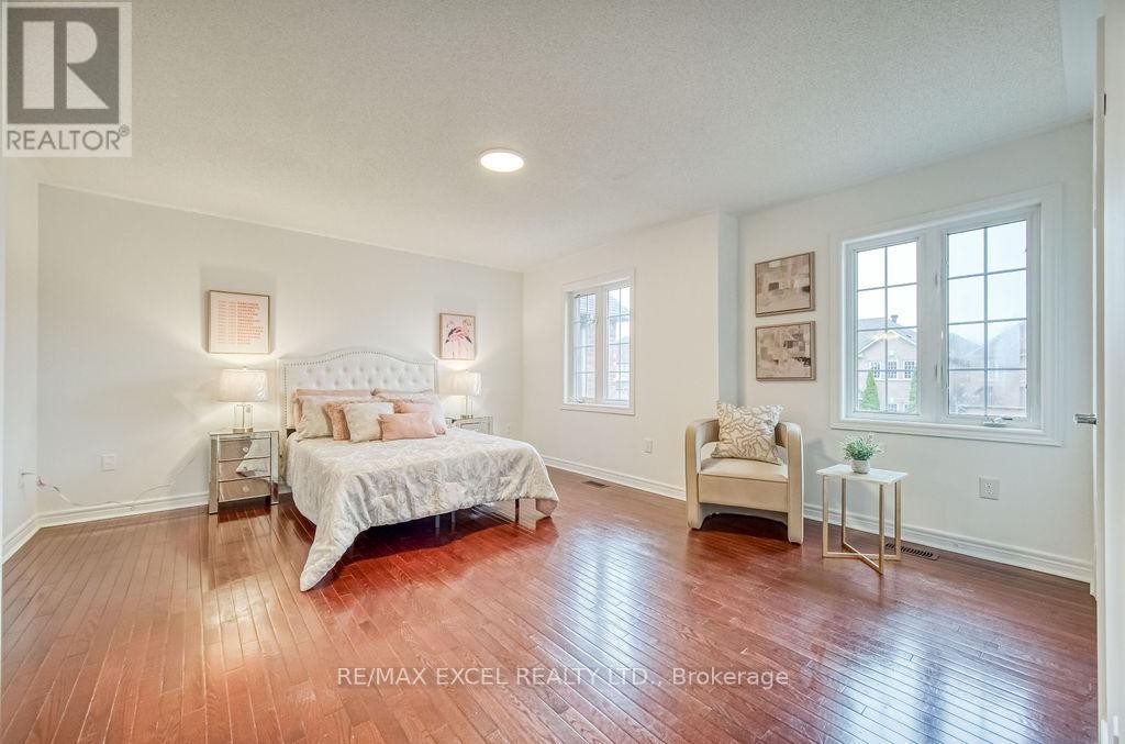 












316 WILLIAMSON ROAD

,
Markham (Greensborough),




Ontario
L6E2A7

