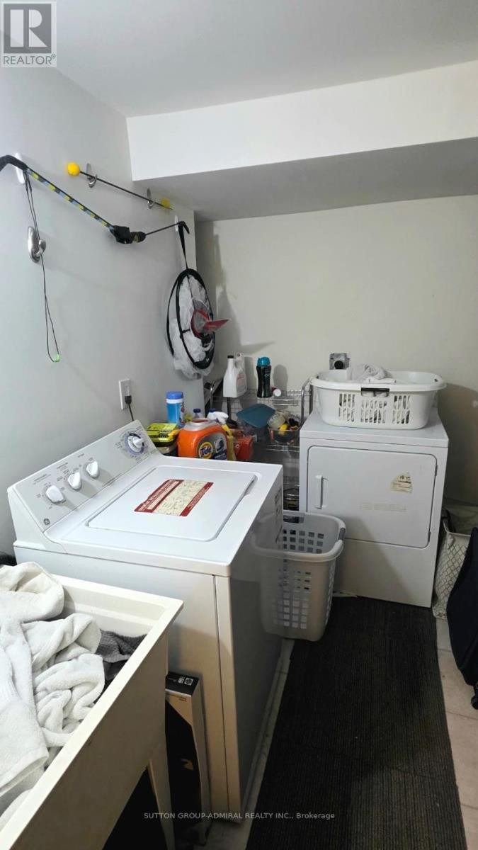 












BASEMENT - 12 PEARL GATE COURT

,
Richmond Hill (Doncrest),




Ontario
L4B2P9

